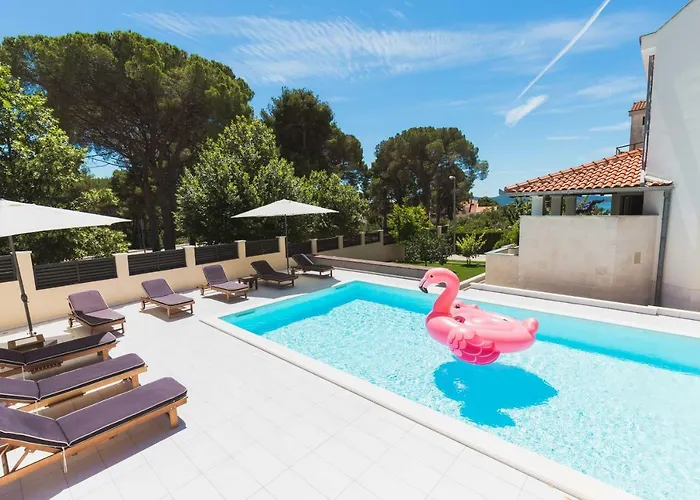 Villa Ella