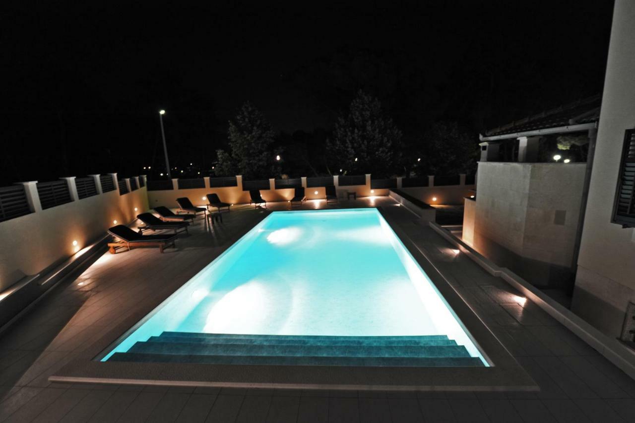 Villa Ella *